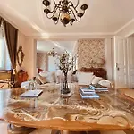Adora Luxury فندق 4*