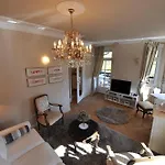 Hotel Adora Luxury