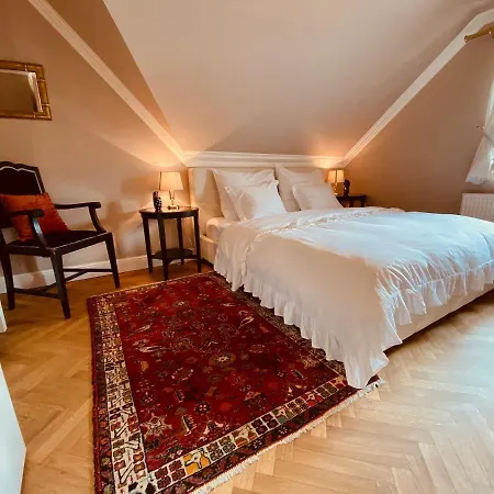 Hotel Adora Luxury