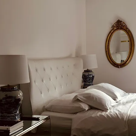 Adora Luxury