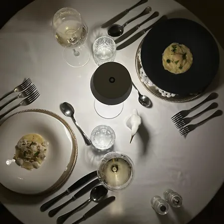 Adora Luxury 호텔 4*