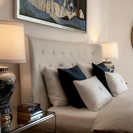 Hotel Adora Luxury