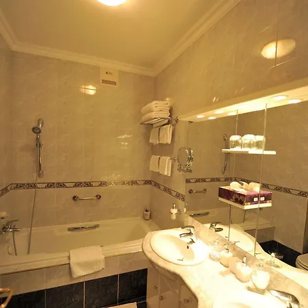 Ξενοδοχείο Adora Luxury Μπλεντ