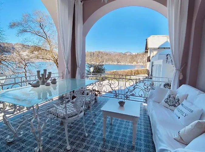 Adora Luxury Hotel 4*