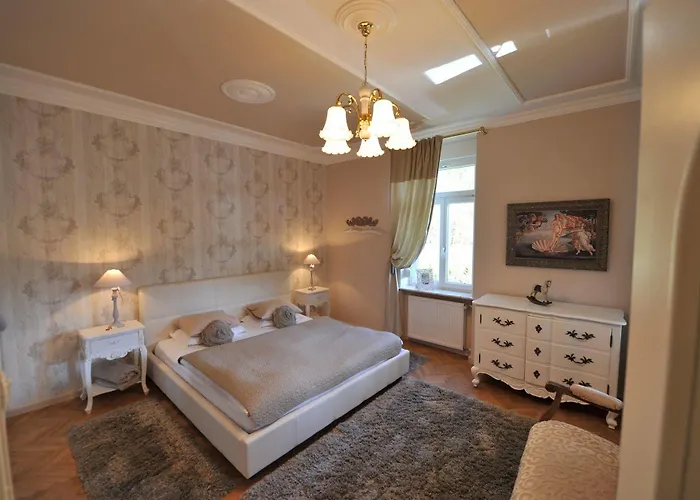 Adora Luxury Hotel 4*