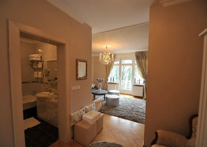 Hotel Adora Luxury 4*